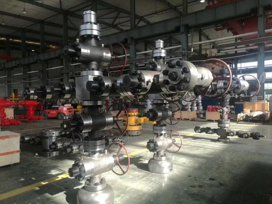 Arbre de Noël de tête de puits de gisement de pétrole d'api 6A/arbre Noël d'huile pour le perçage bon