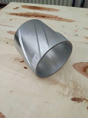 Outils de cimentage d'arc de centralisateur en acier intégral de ressort enfermant des centralisateurs