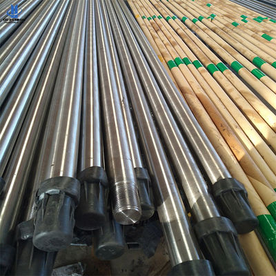 API 11B Bastons à aspirateur de champs pétrolifères standard / pompe à barres polies haute résistance